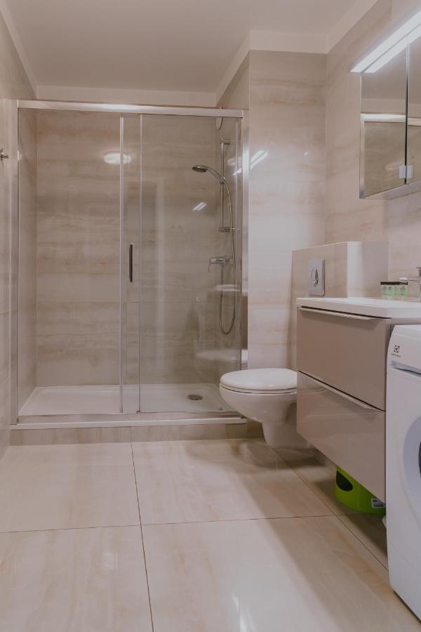 Totu Home Waterlane Island Apartments Danzig Exterior foto
